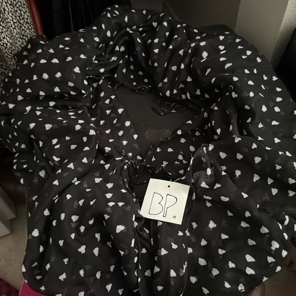 Black and white infinity scarf